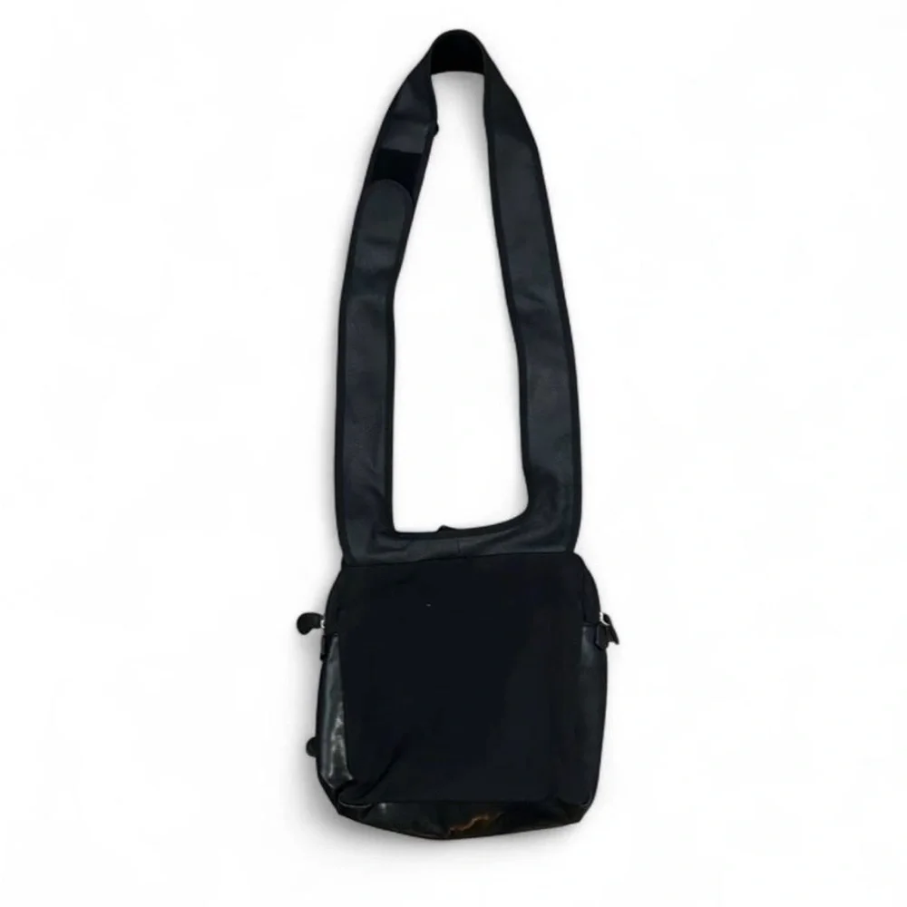 NWOT Ameribag Black Men's Messenger Bag